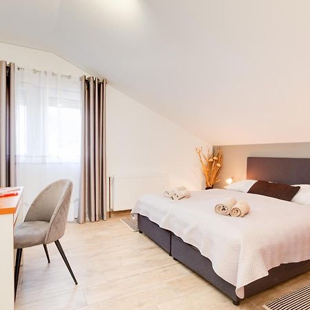 Vila Relax House Marokis Karlovac Exteriér fotografie