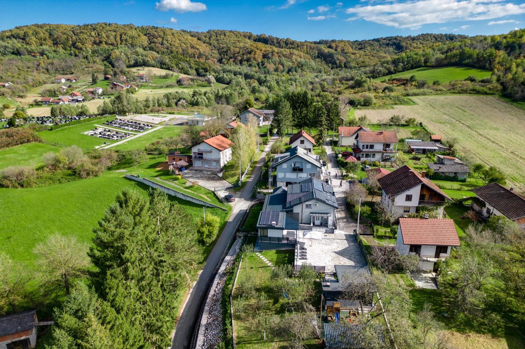Vila Relax House Marokis Karlovac Exteriér fotografie