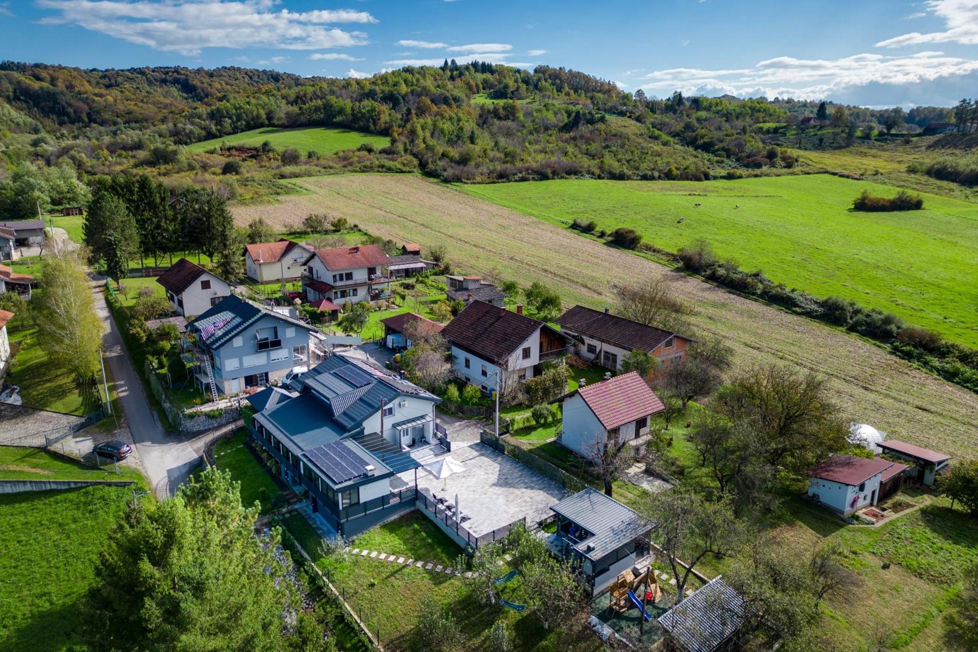 Vila Relax House Marokis Karlovac Exteriér fotografie