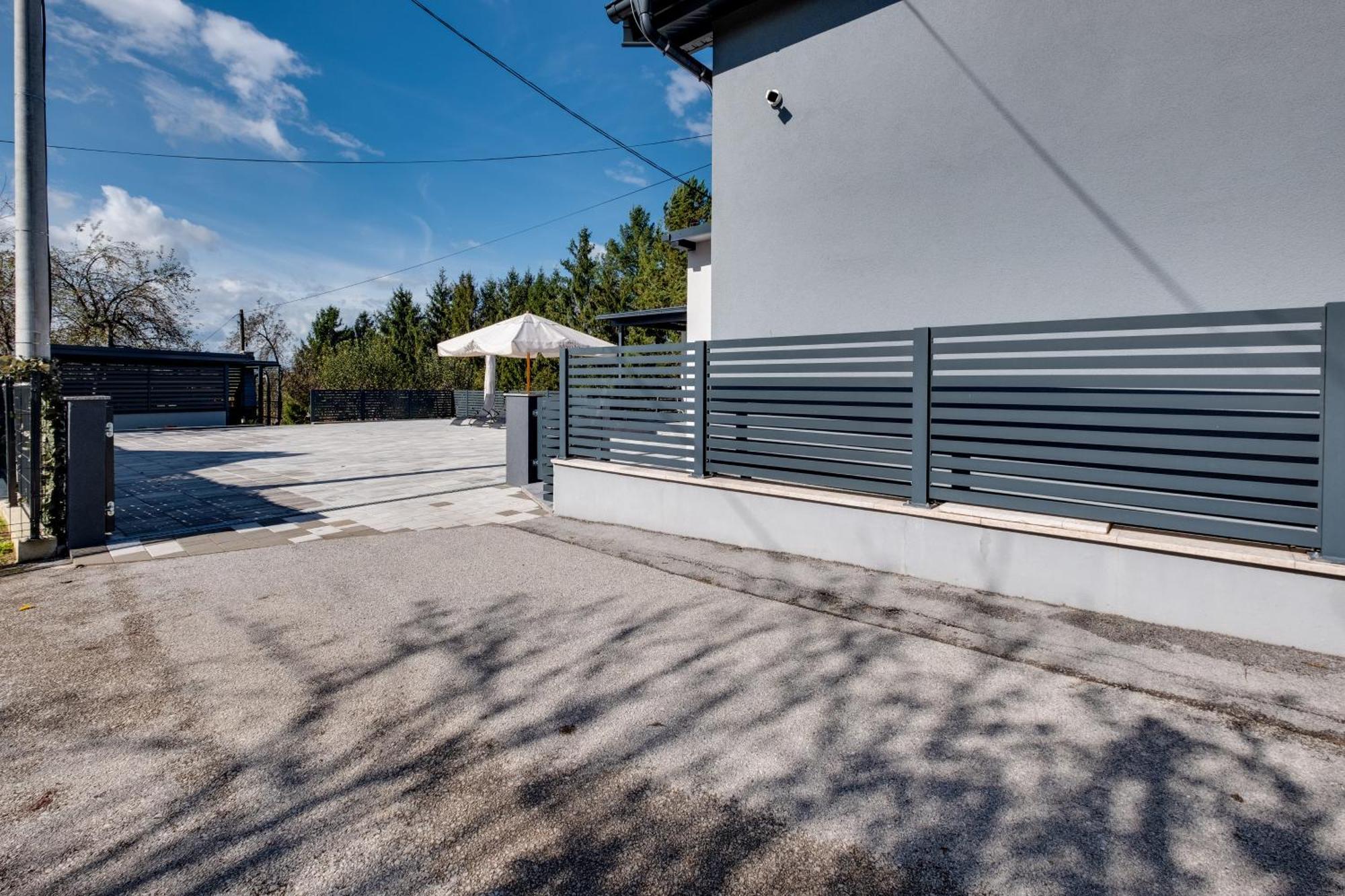 Vila Relax House Marokis Karlovac Exteriér fotografie